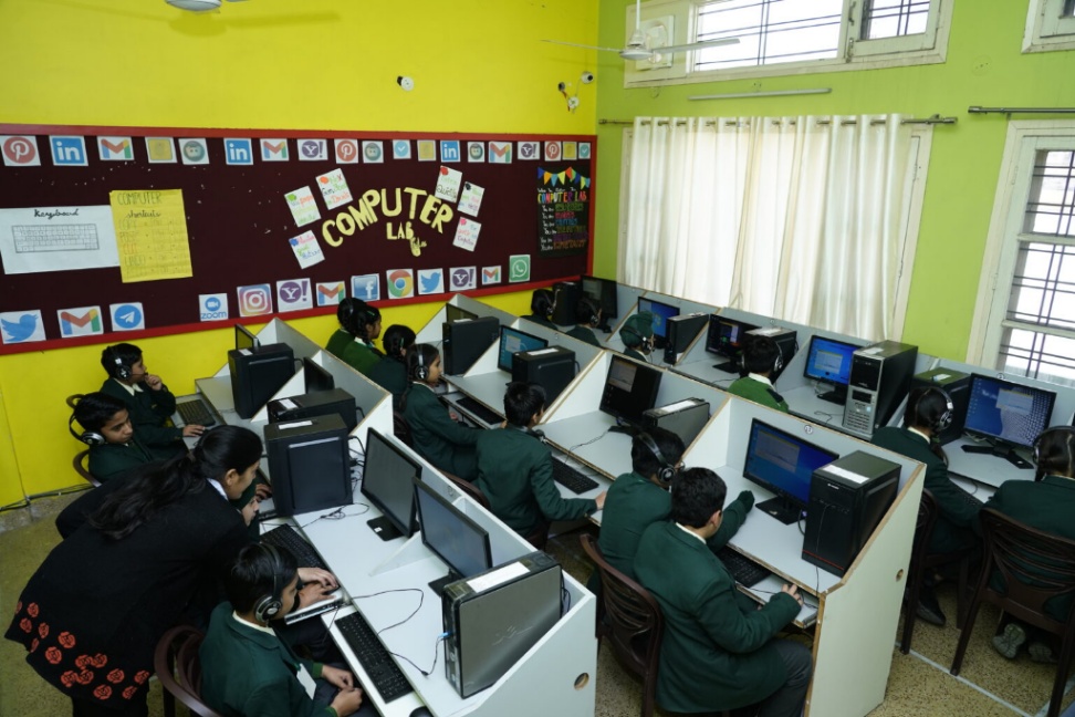 Computer Lab / IT Lab