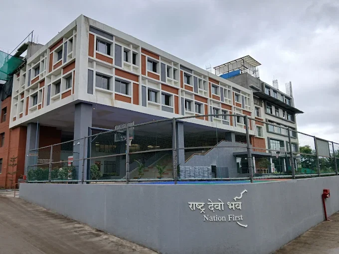 School Building (Exterior)