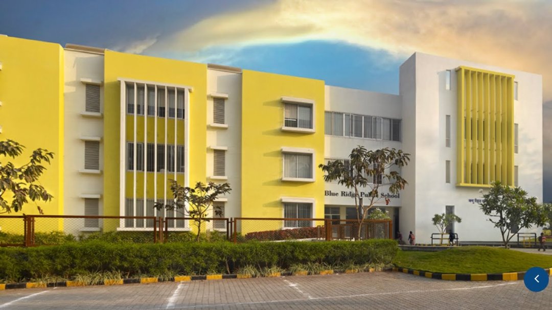 School Building (Exterior)