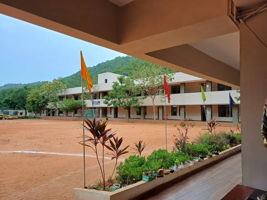 School Building (Exterior)